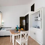 Residence Cala Del Mar D2 68 山林小屋 *